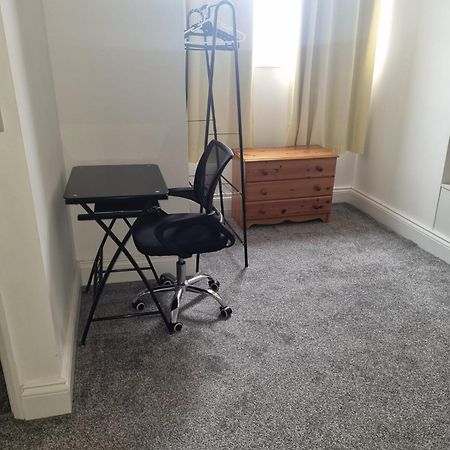Cudworth House, Barnsley For Contractors & Families, Free Parking, High Speed Wifi Etc Villa Exteriör bild