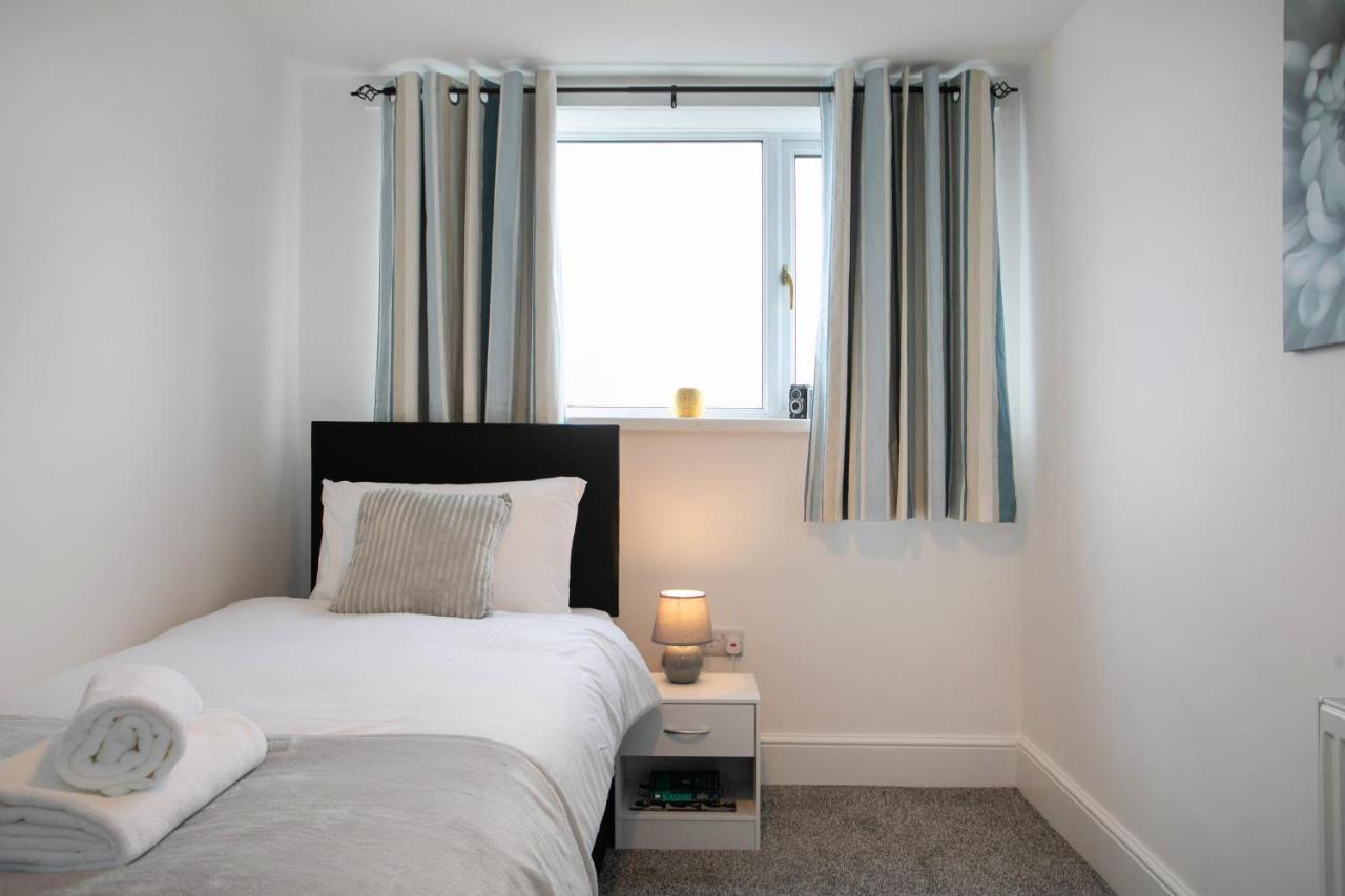 Cudworth House, Barnsley For Contractors & Families, Free Parking, High Speed Wifi Etc Villa Exteriör bild