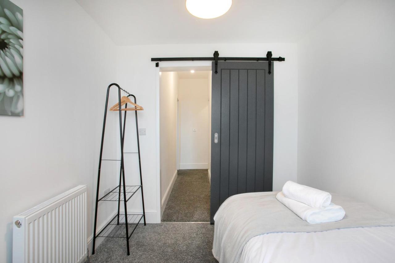Cudworth House, Barnsley For Contractors & Families, Free Parking, High Speed Wifi Etc Villa Exteriör bild